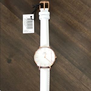BRAND NEW W/Tags Danielle Wellington Watch